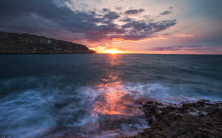 Sunset ocean rocky shore mountain - arthur b. carles free wallpaper