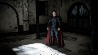 Superman costume shadow dark room - a dark room free wallpaper for desktop