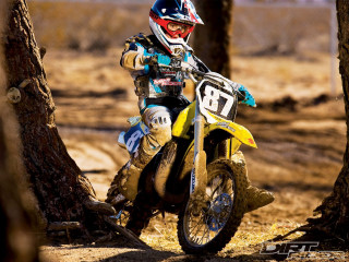Man riding dirt bike track 2 - american impressionism free wallpaper