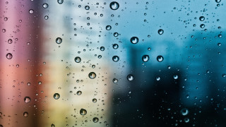 Rainy window city rainbow building - a microscopic photo free wallpaper