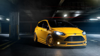 Yellow car parking garage night - free 3d render wallpaper