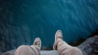 Rock figure waterfall mountain forest - sense of depth free wallpaper