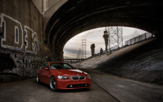 Red car graffiti wall bridge - a graffiti free wallpaper