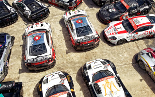 Group cars tiltshift madhouse berndfasching - a group of cars free wallpaper for desktop