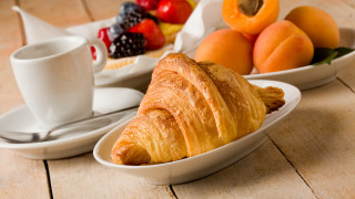 Croissant coffee fruit bread food - delaunay free wallpaper for desktop