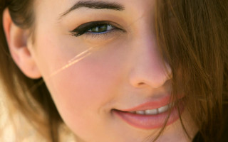 Daphne mcclure photorealistic woman toothbrush - shaded free wallpaper for desktop