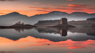 Castle island lake mountains sunset 2 - romanesque free wallpaper for desktop