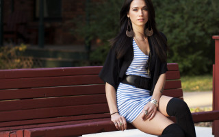 Woman bench dress boots jacket - a black belt free wallpaper