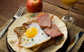 Plate food eggs ham toast - it next free wallpaper for desktop