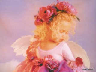 Little girl flower crown dress - a flower crown free wallpaper