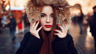 Woman red nails fur hat - eszter mattioni free wallpaper