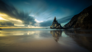 Beach rock formation cloudy sky 3 - a few cloud free wallpaper for desktop
