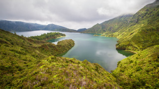 Blue lake mountains cloudy sky 3 - a blue lake free wallpaper