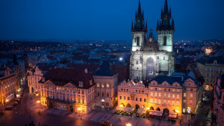 Florence gothic cityscape night lights - neo free wallpaper for desktop