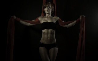 Woman black bikini red scarf - elizabeth polunin free wallpaper for desktop