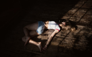 Woman laying white shirt blue - drew tucker free wallpaper for desktop