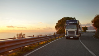 Truck ocean sunset flat promotional - bernt tunold free wallpaper