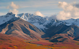 Snowy mountains river valley clouds - the valley below free wallpaper