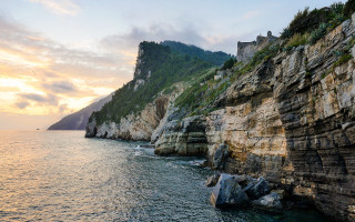 Cliff water cityscape mountain sunset - a cliff face free wallpaper