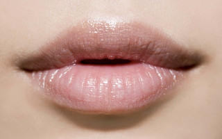 Woman lips pink glossy photorealistic - glossy free wallpaper