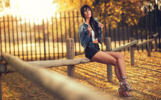 Woman fence autumn highheels jacket - high heel free wallpaper