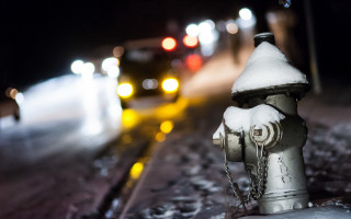 Snowy fire hydrant night bokeh - a fire hydrant free wallpaper