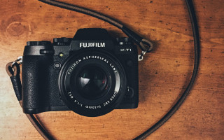 Camera table wooden cord erwitt - a cord free wallpaper