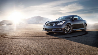 Black car desert mountains sunset 2 - the horizon free wallpaper