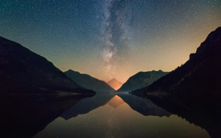 Lake mountains starry sky reflection - star above free wallpaper