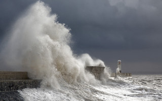 Wave wall lighthouses stormy precisionism - stormy weather free wallpaper