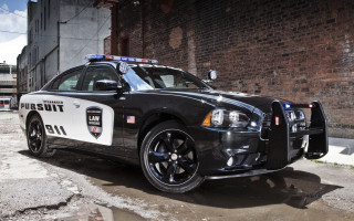 Police car brick building police 2 - a police car free wallpaper