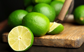 Cutting board limes knife wooden - cutting free wallpaper