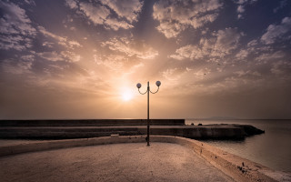 Streetlight ocean sunset cloudy sky - a street light free wallpaper