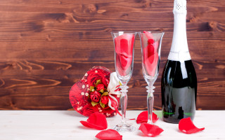 Champagne glasses rose petals romantic - free valentines wallpaper