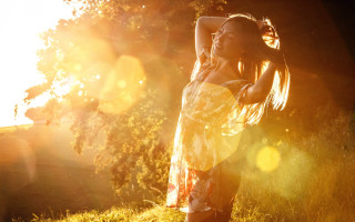 Woman dress grass wind flare - claire dalby free wallpaper for desktop