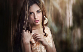 Woman longhair whiteDress wind blown - abidin dino free wallpaper