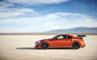 Desert mountains car cloudy sky 2 - dennis flanders free wallpaper