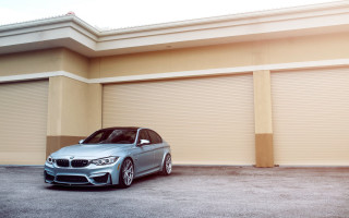 Silver car garage door 3d - tan free wallpaper for desktop