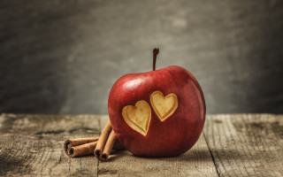 Red apple heart cutout cinnamon - a red apple free wallpaper for desktop