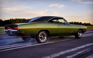 Green muscle car smoke road - the back of it free wallpaper for desktop