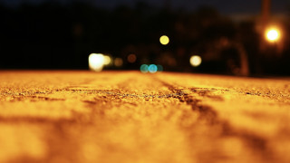 Night lights street blur tilt - shallow free wallpaper for desktop