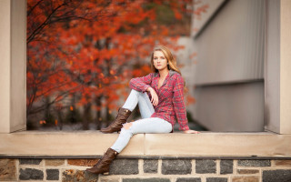 Woman sitting bootjeans autumn blonde - claire falkenstein free wallpaper