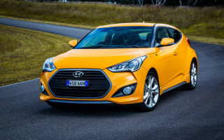 Yellow car driving green field - david park free wallpaper for desktop