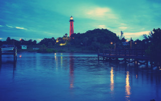 Lighthouse pier night boat cityscape - a light house free wallpaper