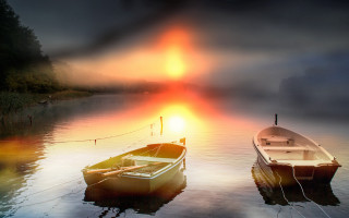 Boats dock sunset foggy matte - atmospheric free wallpaper