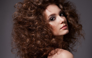 Woman curlyhair blowingwind rococo photorealistic - curly free wallpaper for desktop