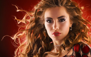 Gothic airbrush portrait longhair jewelry - long hair and a necklace free wallpaper