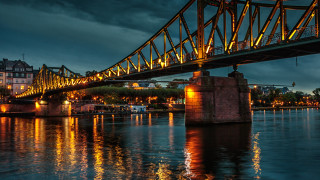 Night bridge city lights tokyo - a building in the background free wallpaper for desktop