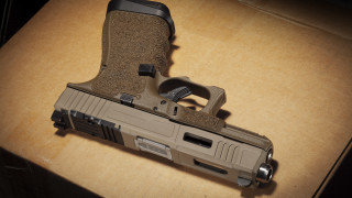 Gun cardboard magnifying stipple precisionism - magnifying free wallpaper