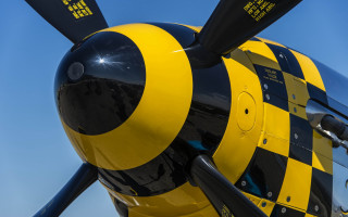 Yellow black plane nose propellers - propeller free wallpaper for desktop